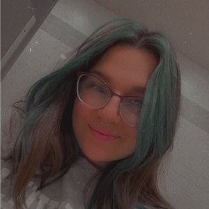 Meet your Posher, Krystle